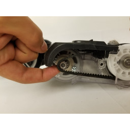 Замена приводимого в действие щеткой Shark Rotator
