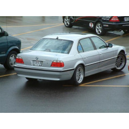 1995-2001 гг. Замена системы громкой связи BMW 7 серии BMW Bluetooth.