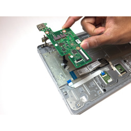 Замена USB-порта Acer Aspire Switch 10 SW5-012-18MY