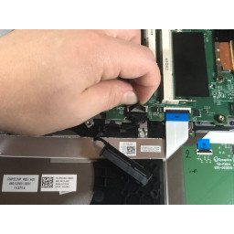 Замена видеокарты / материнской платы Dell Inspiron 17-7746