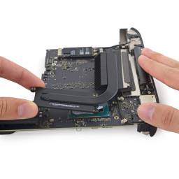 Замена радиатора Mac mini в конце 2014 года